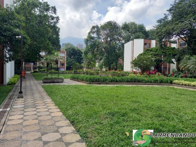 Apartamento de 4 alcobas en venta en Patio Bonito, Medellín, 140 m² · foto 5 de 24
