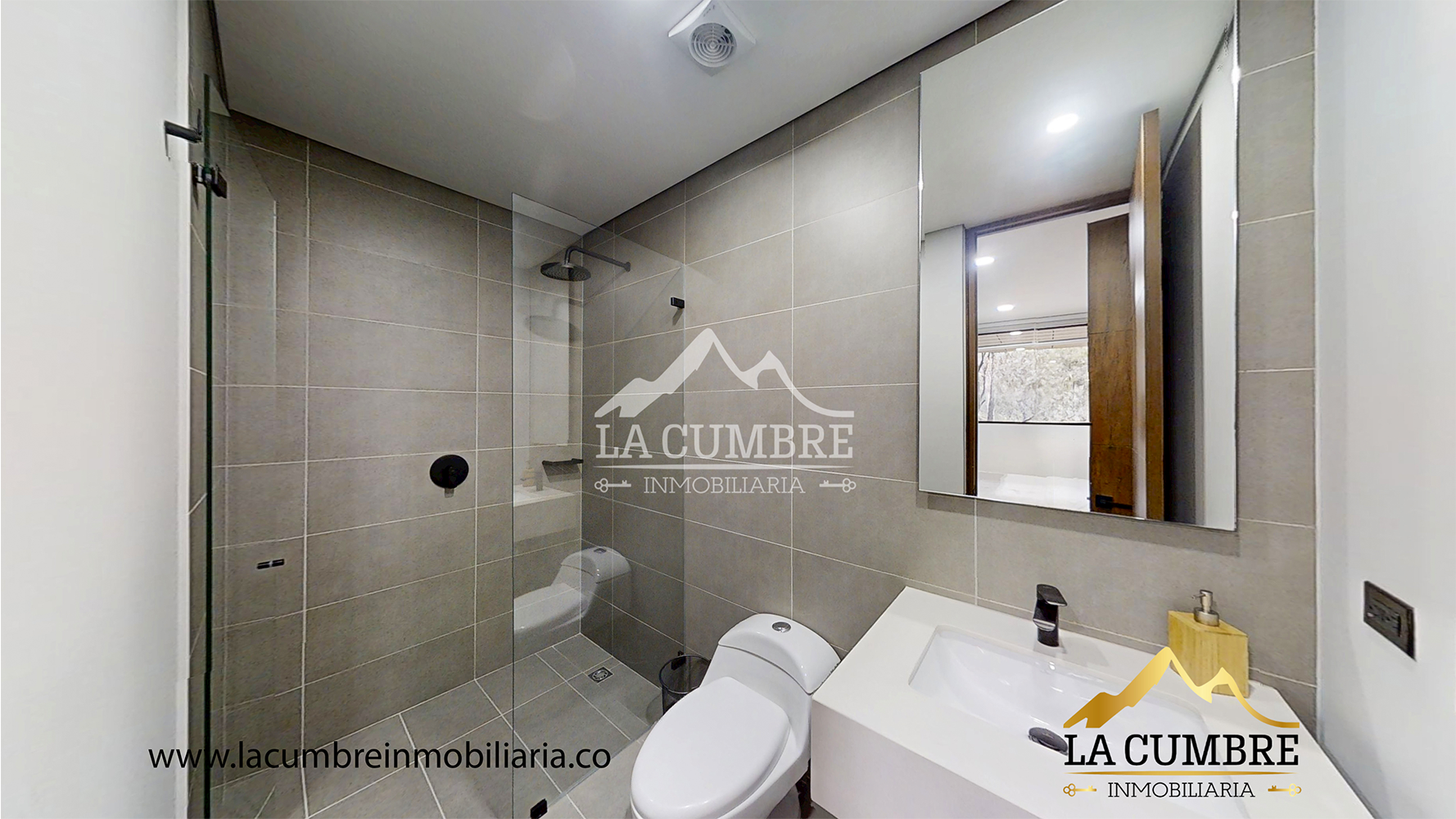 Apartamento en venta en Altos Del Poblado, Medellín · foto 14 de 14