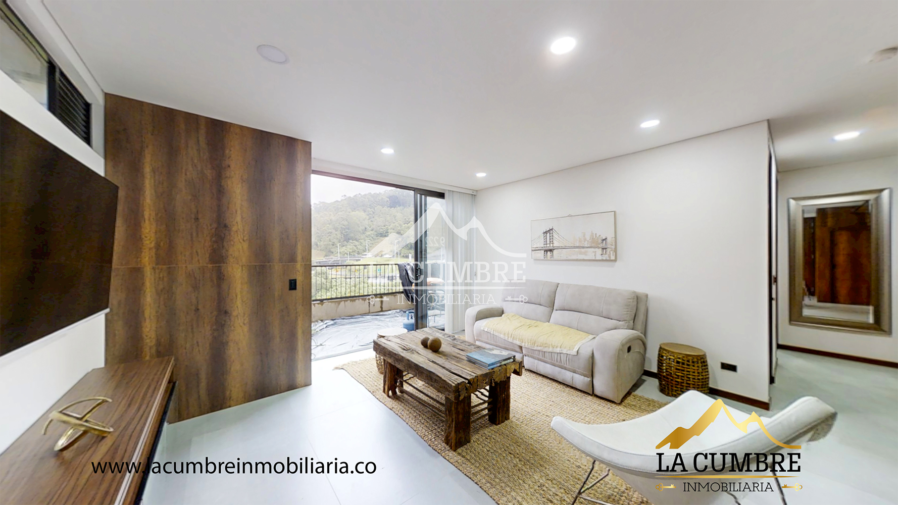 Apartamento en arriendo en Altos Del Poblado, Medellín · foto 4 de 14