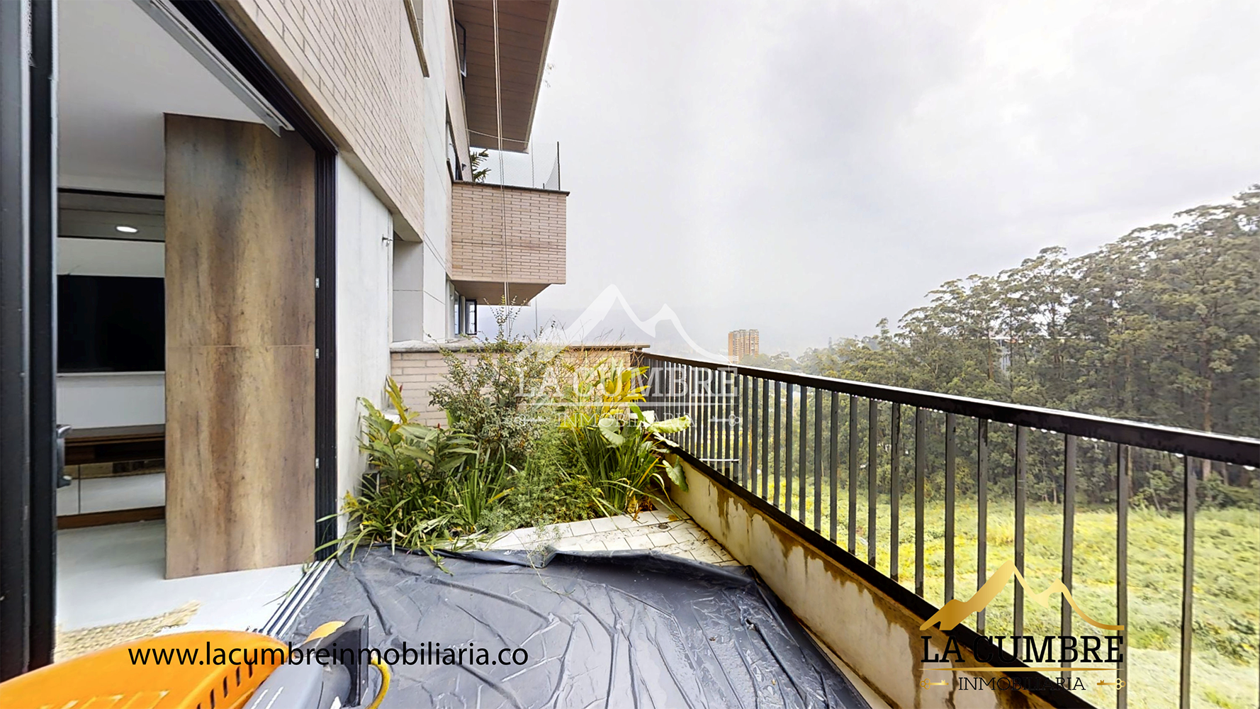Apartamento en arriendo en Altos Del Poblado, Medellín · foto 9 de 14