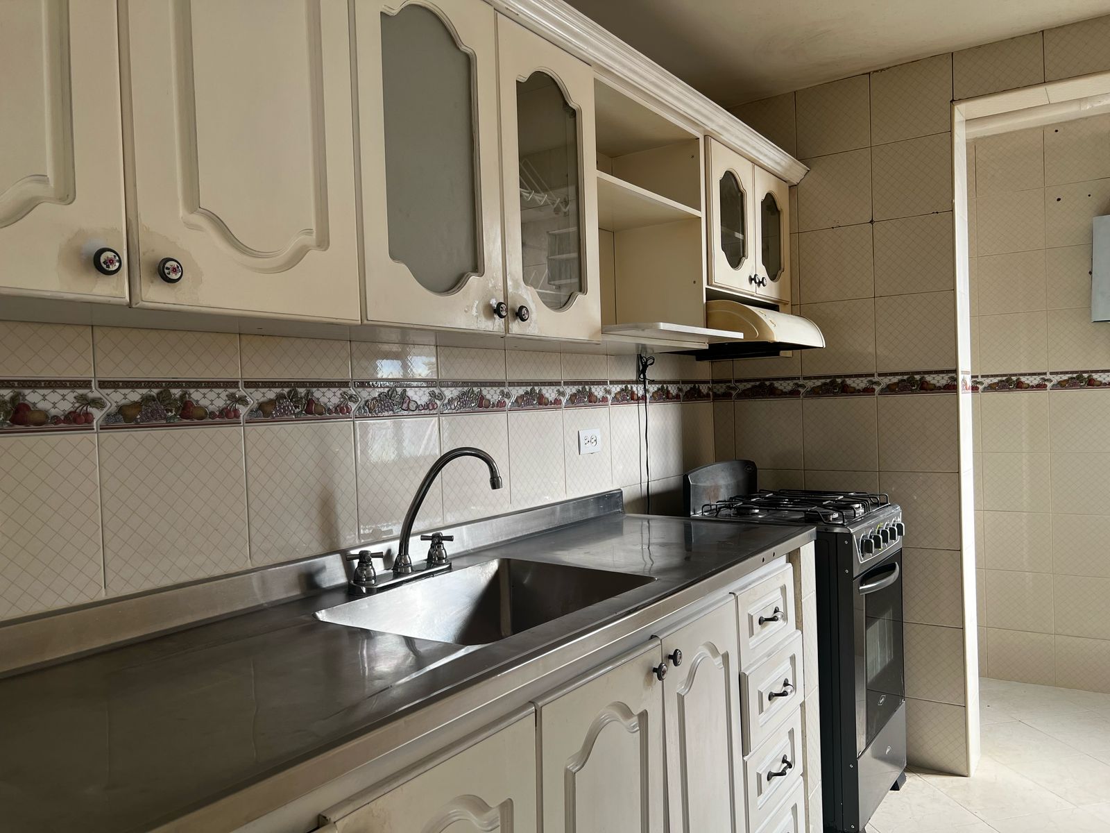 Apartamento en arriendo en Uribe Angel, Envigado · foto 5 de 14