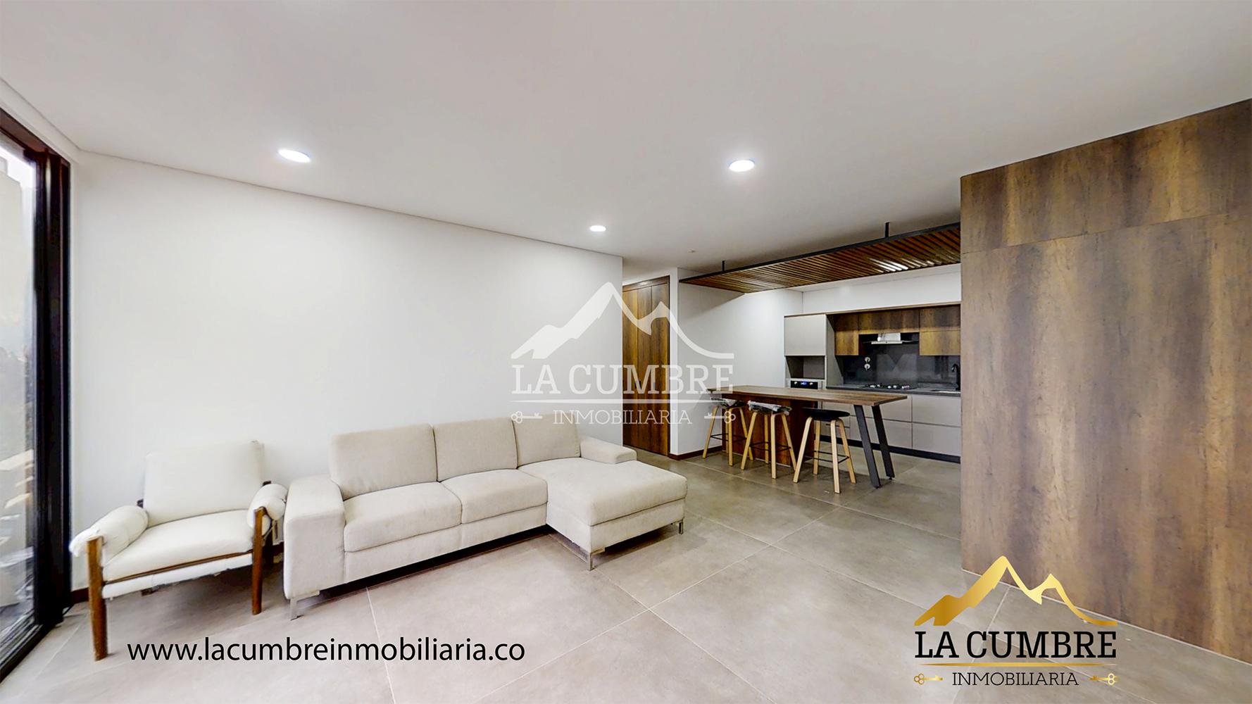 Apartamento en arriendo en Altos Del Poblado, Medellín · foto 2 de 13