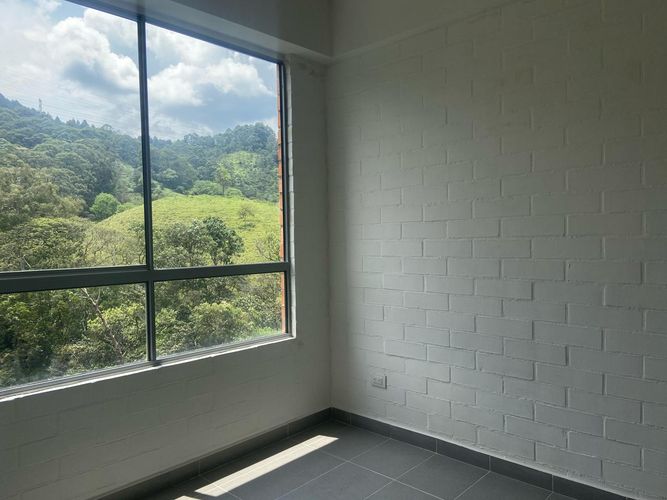 Apartamento de 2 alcobas en arriendo en Monteazul, Sabaneta, 55 m² · foto 10 de 19