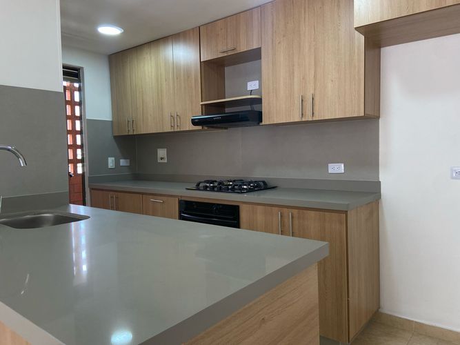 Apartamento de 3 alcobas en venta en Aldea Verde, Sabaneta, 92 m² · foto 5 de 18