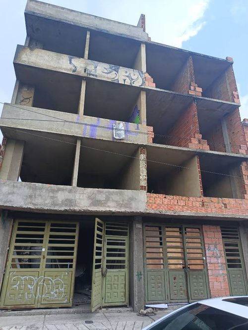 Casa de 16 alcobas en venta en El Hato, Funza, 110 m² · foto 2 de 21