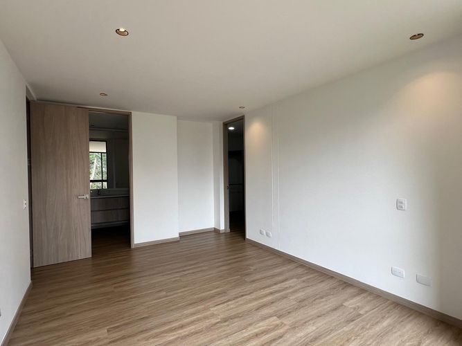 Apartamento de 3 alcobas en arriendo en El Porvenir, Rionegro, 167 m² · foto 13 de 19