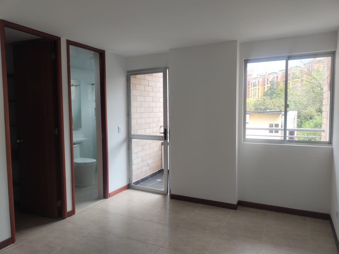 Apartamento en arriendo en Villagrande, Envigado · foto 12 de 17