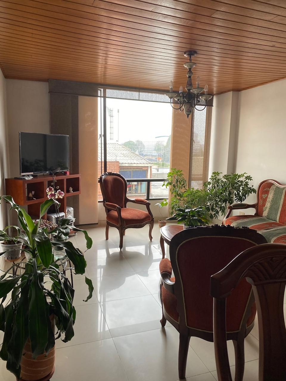 Apartamento en venta en Galerias, Bogotá · foto 5 de 22
