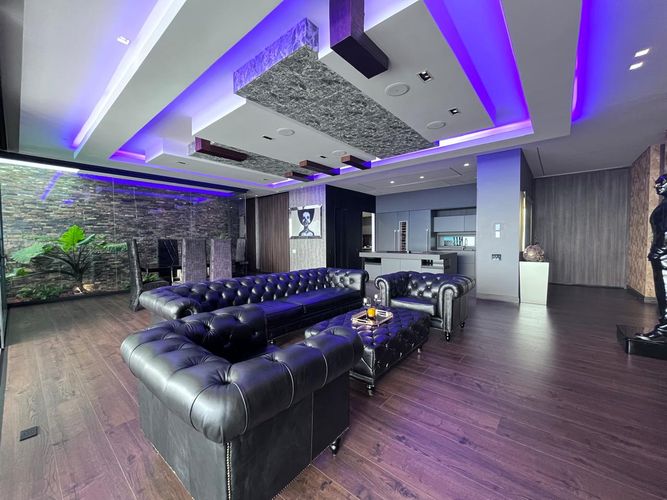 Apartamento de 3 alcobas en venta en El Poblado, Medellín, 346 m² · foto 2 de 20