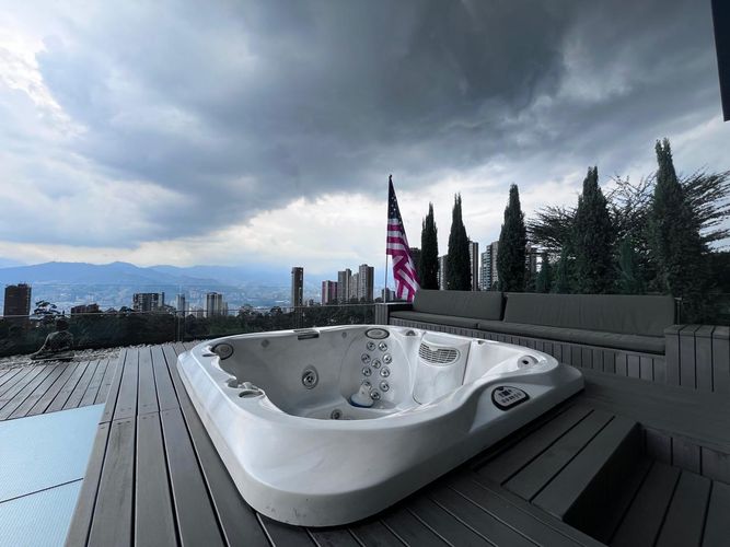 Apartamento de 3 alcobas en venta en El Poblado, Medellín, 346 m² · foto 18 de 20
