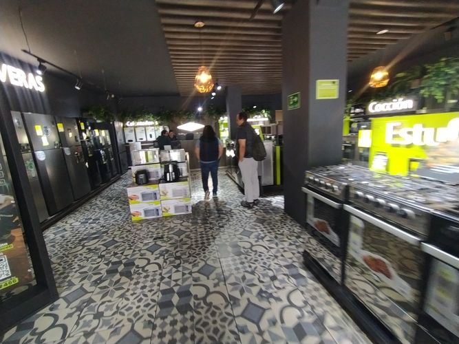 Casa de 4 alcobas en venta en Engativá, Bogotá, 800 m² · foto 4 de 24