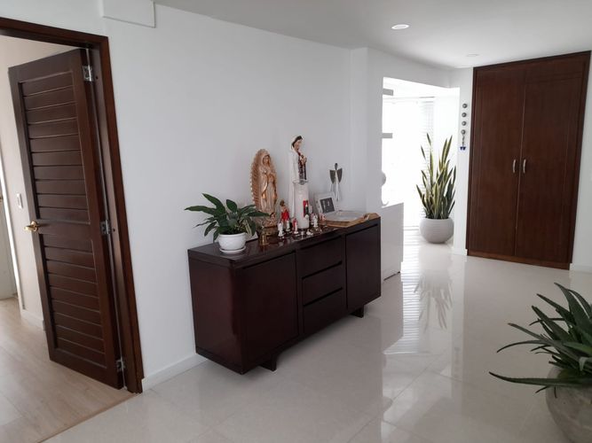 Casa de 4 alcobas en venta en San Jose De Bavaria, Bogotá, 335 m² · foto 8 de 24
