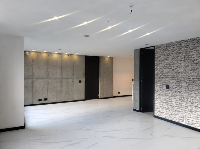 Apartamento de 1 alcoba en venta en El Poblado, Medellín, 70 m² · foto 5 de 16
