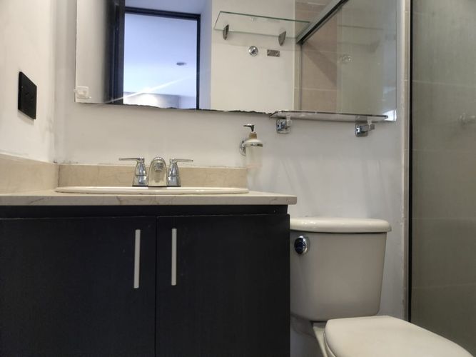 Apartamento de 1 alcoba en venta en El Poblado, Medellín, 70 m² · foto 14 de 16