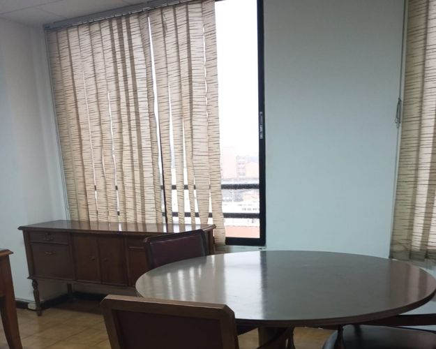 Oficina en arriendo en El Poblado, Medellín, 38 m² · foto 3 de 6
