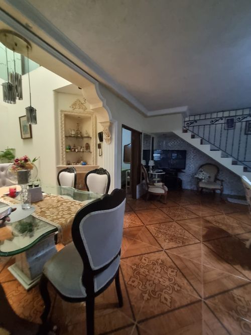 Casa de 10 alcobas en venta en Chapinero, Cali, 300 m² · foto 14 de 21