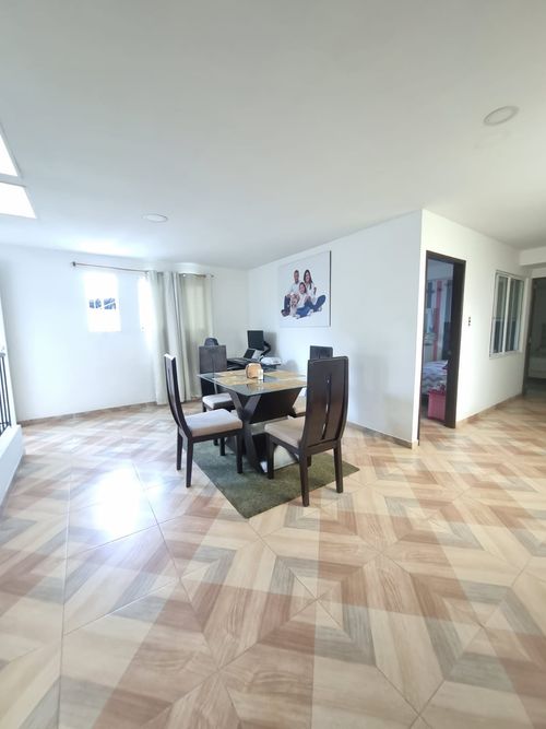 Casa de 10 alcobas en venta en Chapinero, Cali, 300 m² · foto 16 de 21