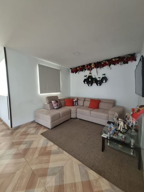 Casa de 10 alcobas en venta en Chapinero, Cali, 300 m² · foto 17 de 21