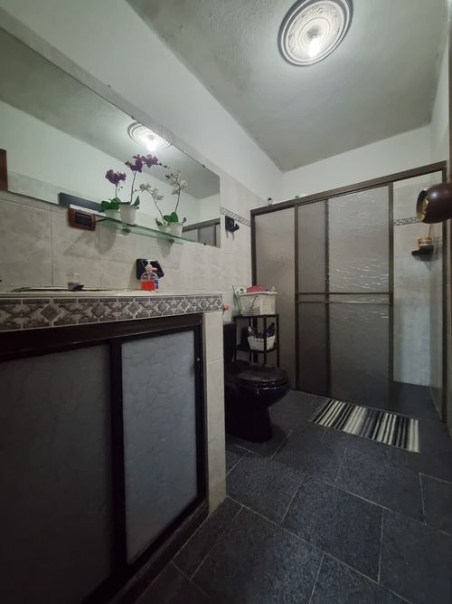 Casa de 10 alcobas en venta en Chapinero, Cali, 300 m² · foto 18 de 21