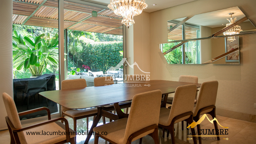 Casa de 4 alcobas en venta en San Lucas, Envigado, 393 m² · foto 5 de 20