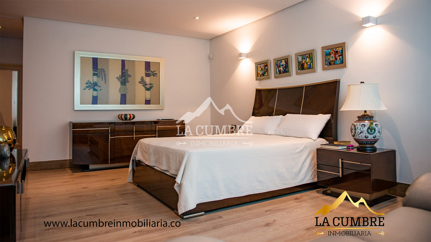 Casa de 4 alcobas en venta en San Lucas, Envigado, 393 m² · foto 15 de 20