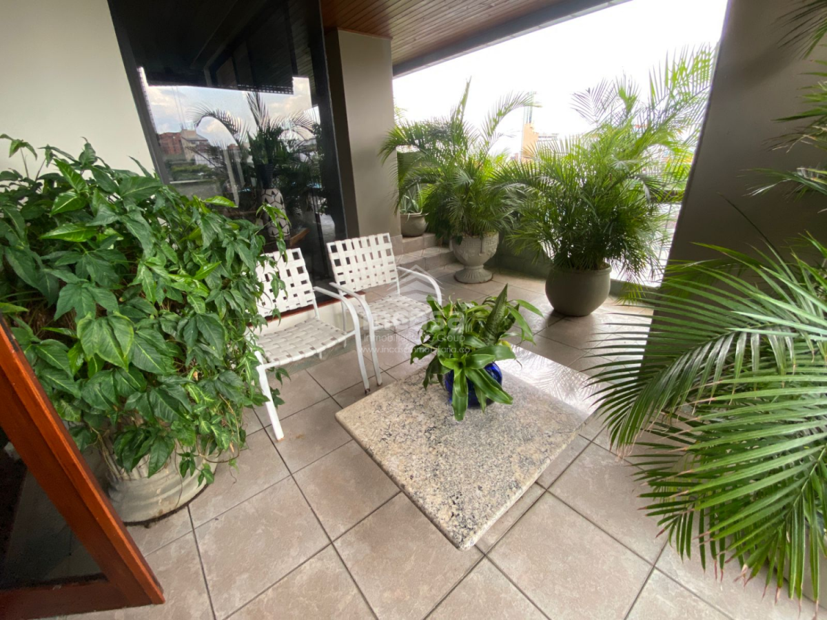 Apartamento en  Venta en Granada, Cali