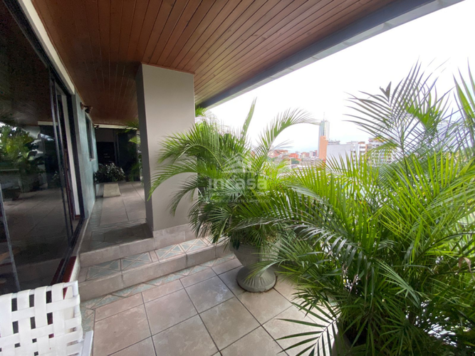 Apartamento de 3 alcobas en venta en Granada, Cali, 220 m² · foto 5 de 24