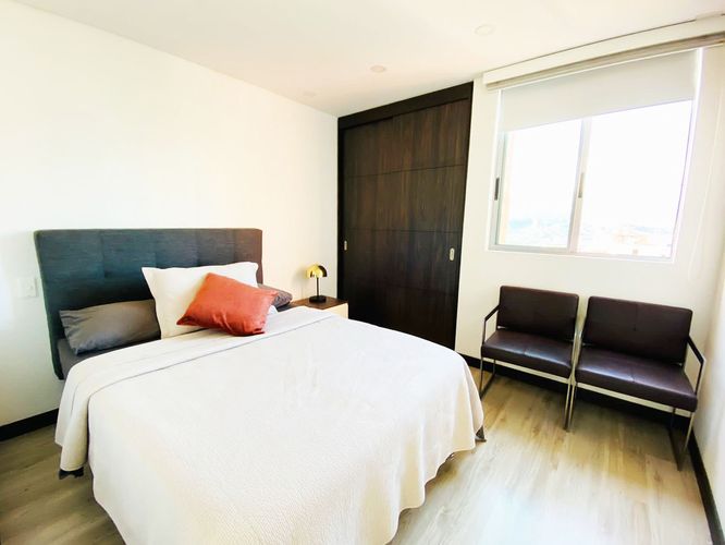 Apartamento de 2 alcobas en arriendo en El Poblado, Medellín, 125 m² · foto 9 de 16