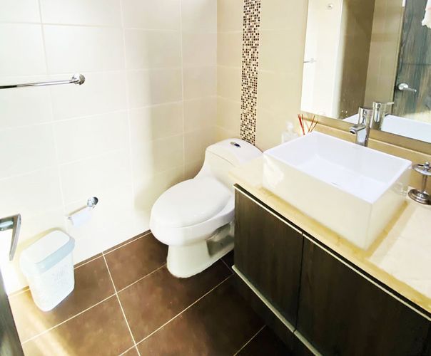 Apartamento de 2 alcobas en arriendo en El Poblado, Medellín, 125 m² · foto 14 de 16