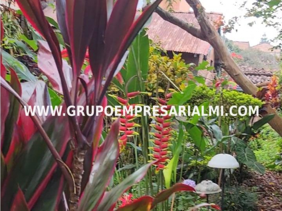 Apartaestudio en venta en La america, Medellín 2