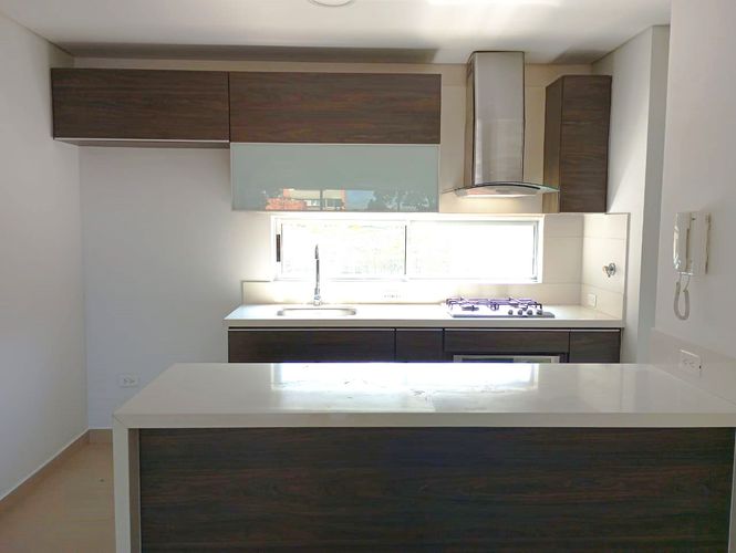 Apartamento de 3 alcobas en arriendo en El Poblado, Medellín, 129 m² · foto 8 de 20