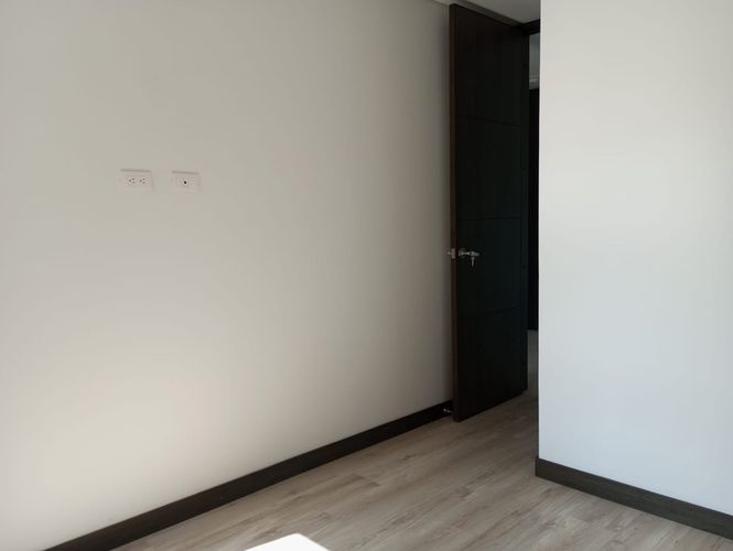 Apartamento de 3 alcobas en arriendo en El Poblado, Medellín, 129 m² · foto 15 de 20