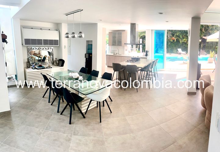 Casa de 5 alcobas en venta en Cn. Campestre El Peñon, Girardot, 865 m² · foto 14 de 24
