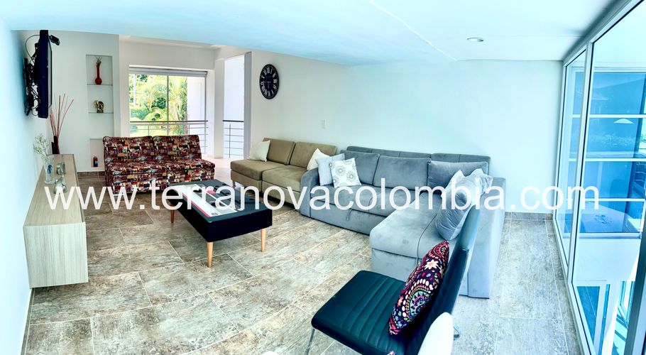Casa de 5 alcobas en venta en Cn. Campestre El Peñon, Girardot, 865 m² · foto 22 de 24