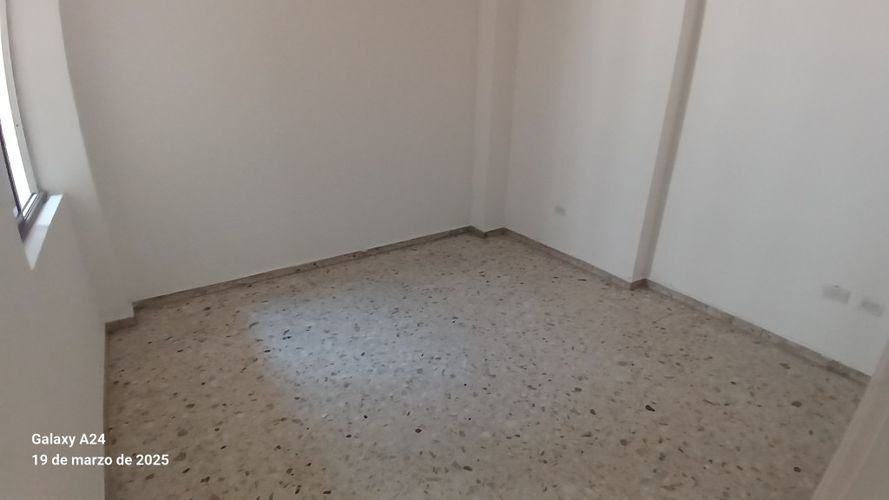 Edificio en venta en Santa Monica, Cali, 1200 m² · foto 13 de 24