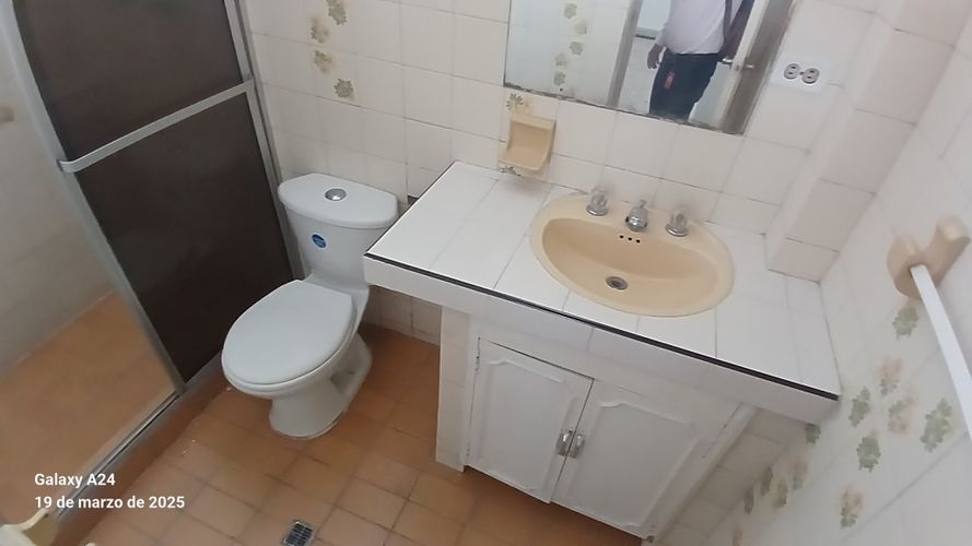 Edificio en venta en Santa Monica, Cali, 1200 m² · foto 22 de 24