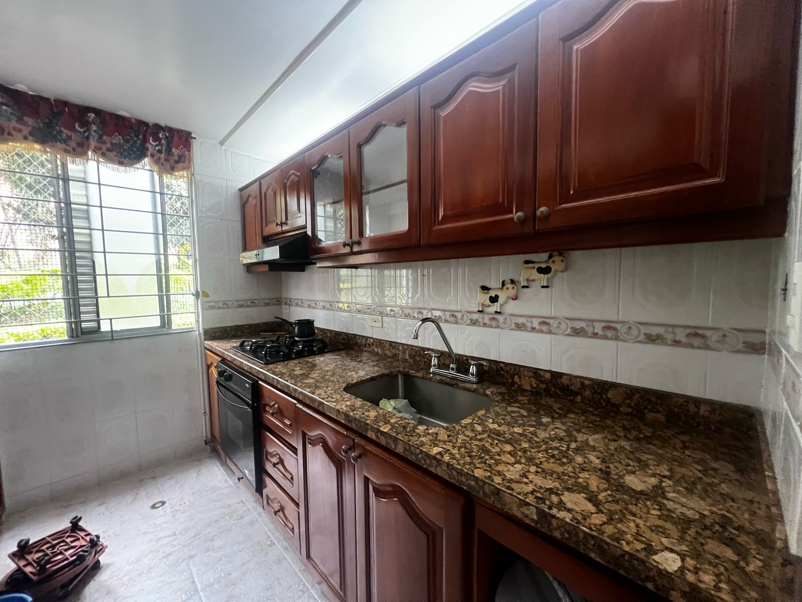 Apartamento en arriendo en Uribe Angel, Envigado · foto 5 de 15