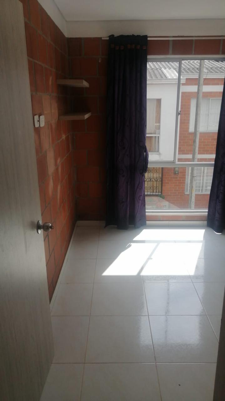 Casa en venta en Colinas Del Bosque, Dosquebradas · foto 8 de 14