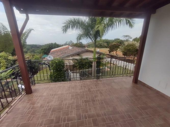Casa de 7 alcobas en venta en La Buitrera, Cali, 384 m² · foto 22 de 24