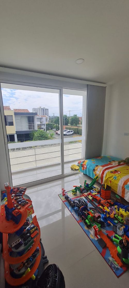 Casa de 4 alcobas en venta en El Castillo, Jamundí, 145 m² · foto 21 de 24