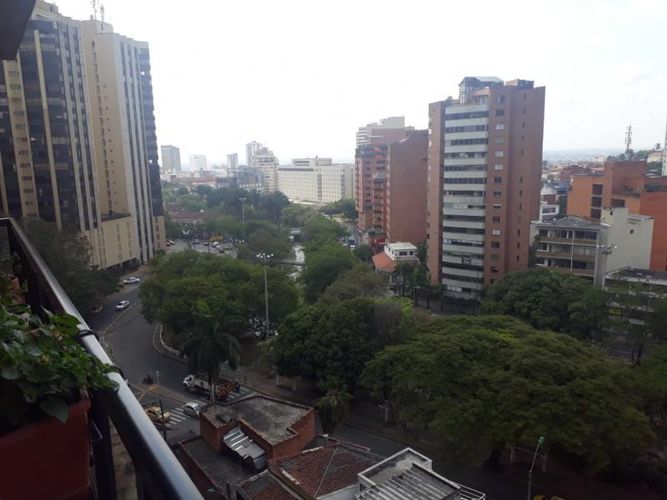 Apartamento de 4 alcobas en venta en Normandia, Cali, 290 m² · foto 7 de 24