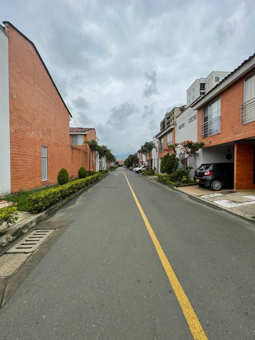 Casa de 3 alcobas en venta en Riveras Del Rosario, Jamundí, 97 m² · foto 17 de 24