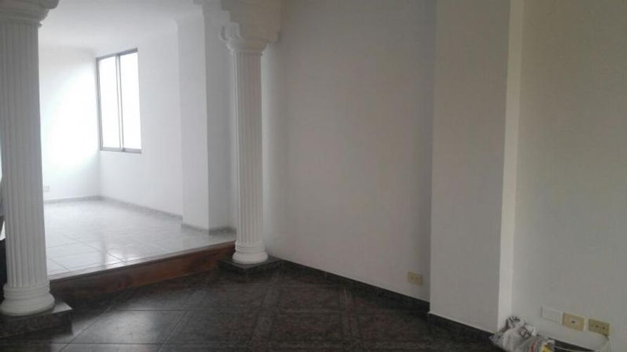 Apartamento de 3 alcobas en venta en El Ingenio, Cali, 120 m² · foto 23 de 24