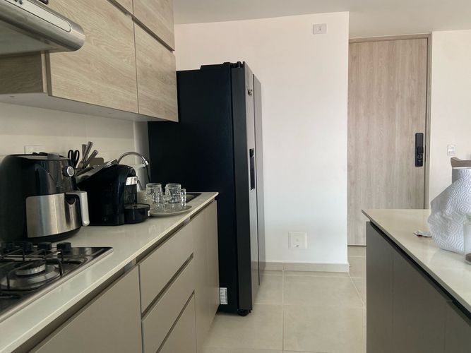 Apartamento de 2 alcobas en venta en Vegas De La Doctora, Sabaneta, 70 m² · foto 8 de 19