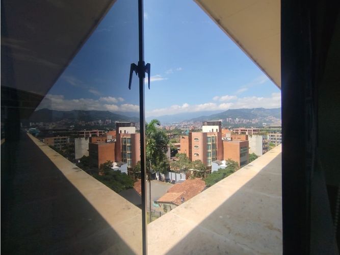 Oficina en arriendo en Manila, Medellín, 58 m² · foto 7 de 11