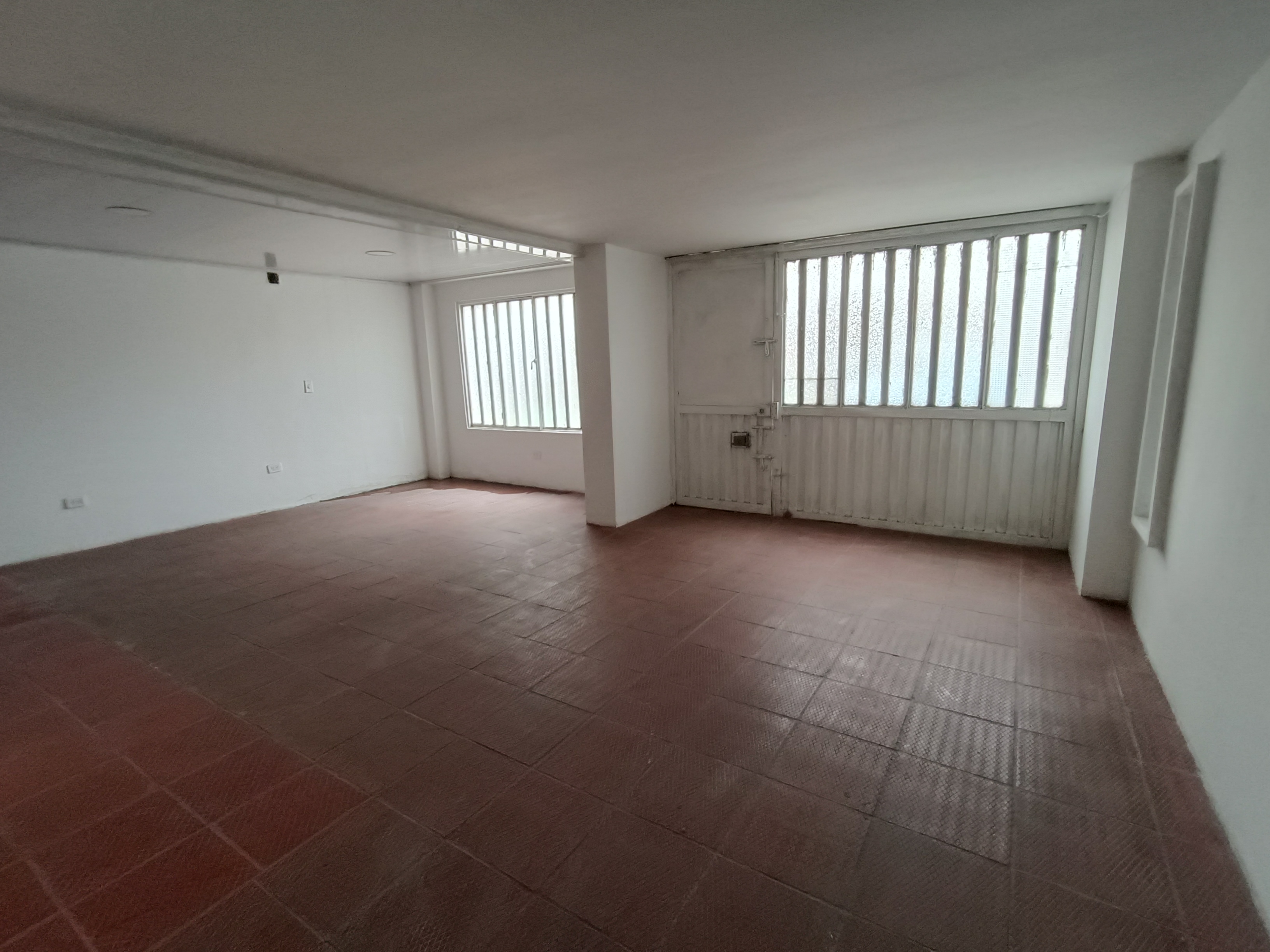 Casa en venta en Lujan, Bogotá · foto 2 de 21