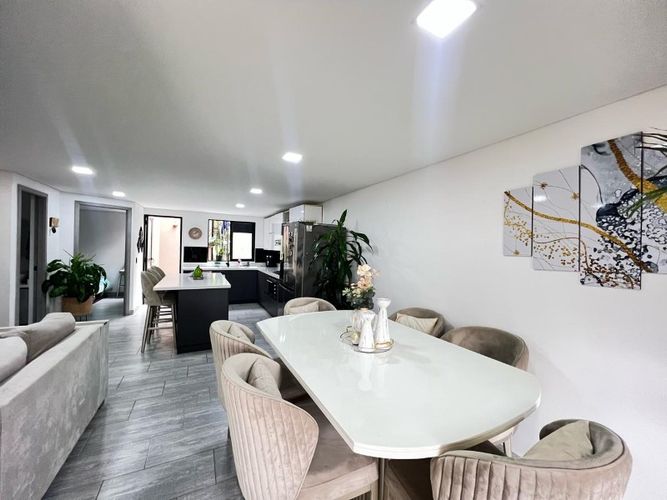 Casa de 4 alcobas en venta en El Tambo, La Ceja, 149 m² · foto 4 de 24