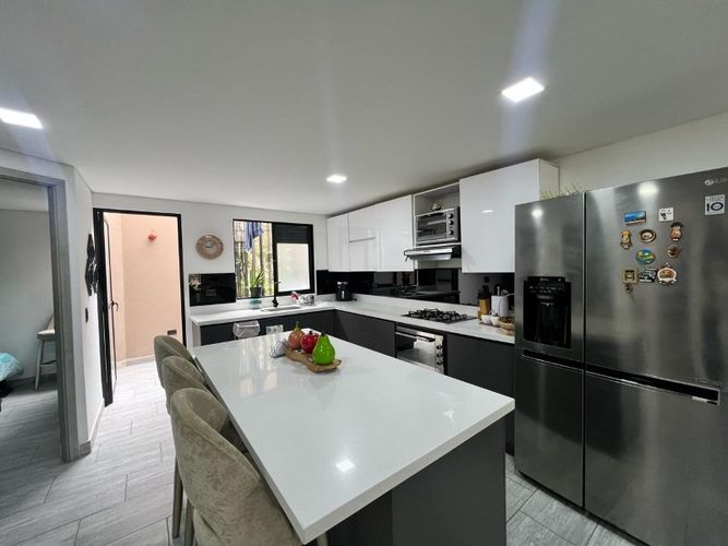 Casa de 4 alcobas en venta en El Tambo, La Ceja, 149 m² · foto 8 de 24