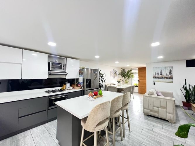 Casa de 4 alcobas en venta en El Tambo, La Ceja, 149 m² · foto 11 de 24