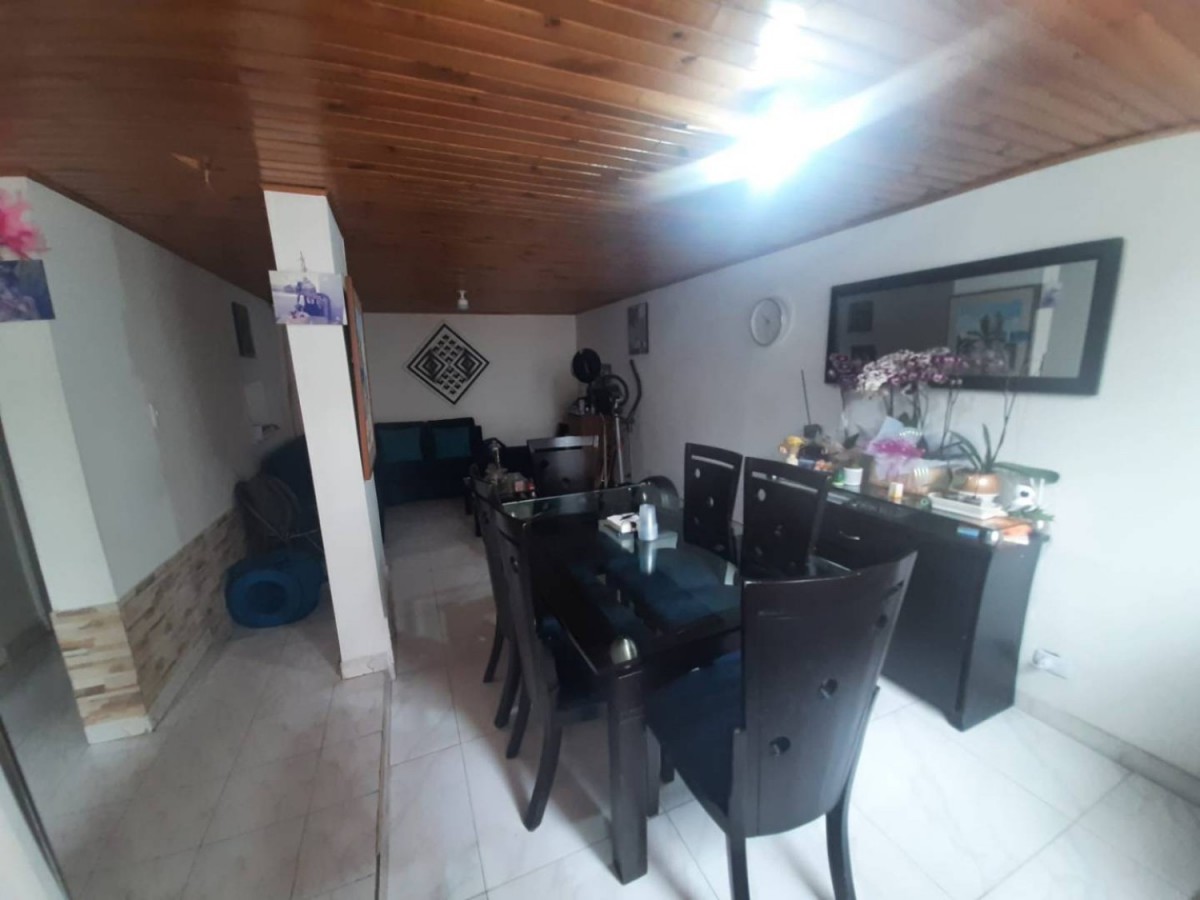 Casa en venta en Minuto De Dios, Bogotá · foto 3 de 24